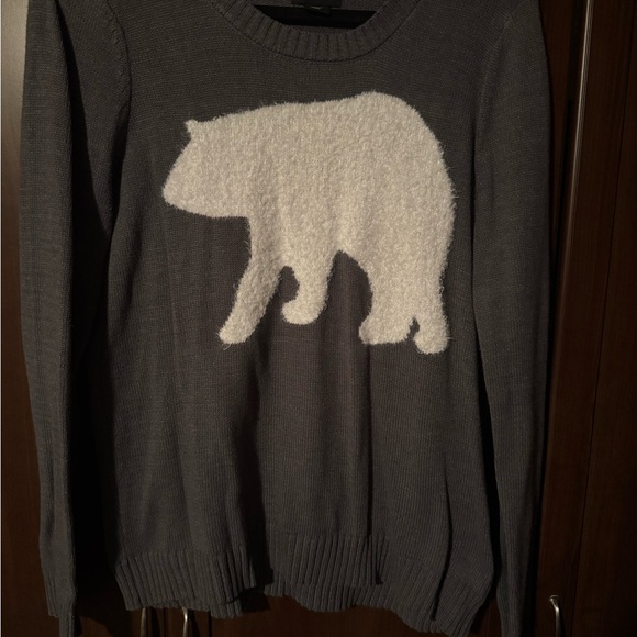 Polar Bear Sweater - Picture 2 of 2
